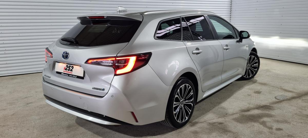 toyota-corolla-2020-hibrido-1798cc