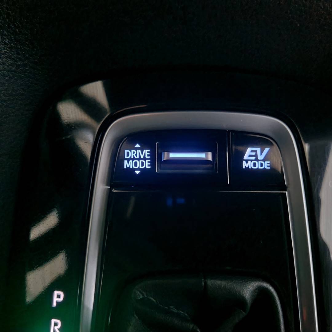toyota-corolla-2020-hibrido-1798cc