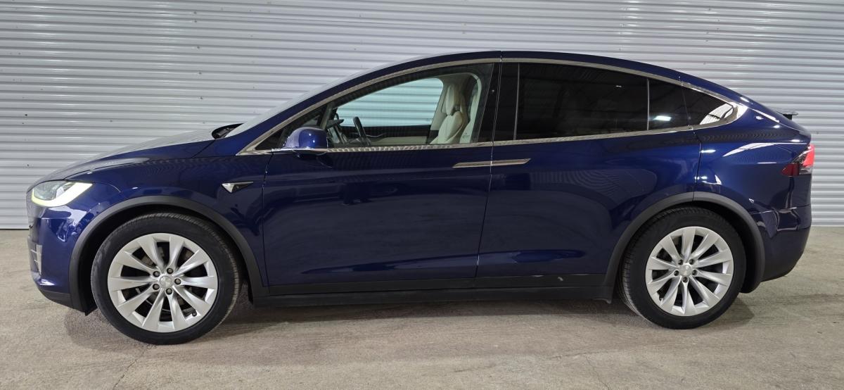 tesla-model-x-2017-eletrico-0cc