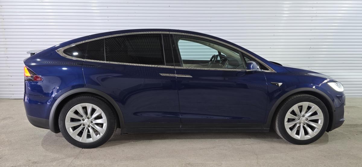 tesla-model-x-2017-eletrico-0cc