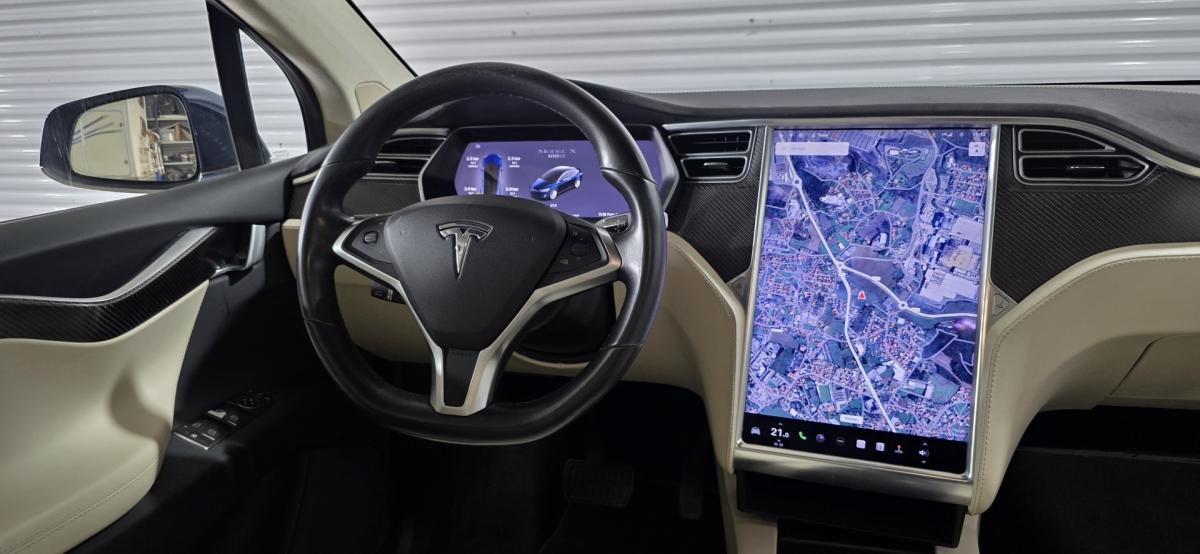 tesla-model-x-2017-eletrico-0cc