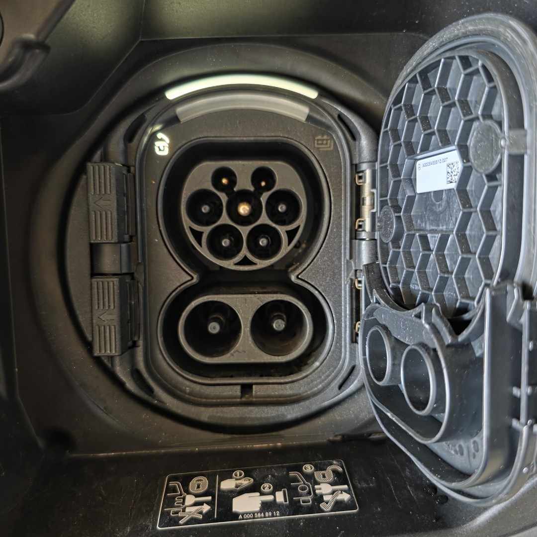 mercedes-benz-eqa-2021-eletrico-0cc