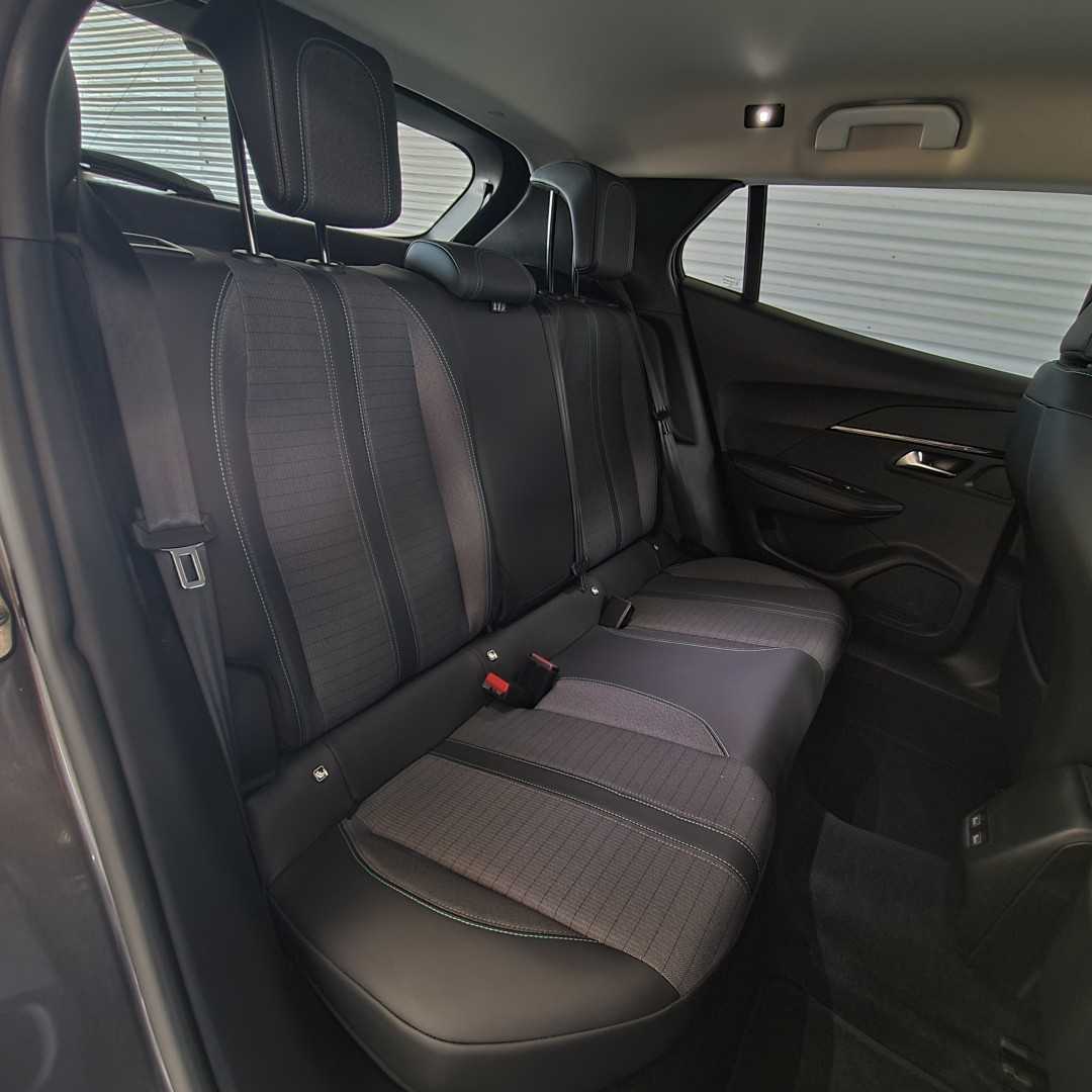 peugeot-e-2008-2021-eletrico-0cc
