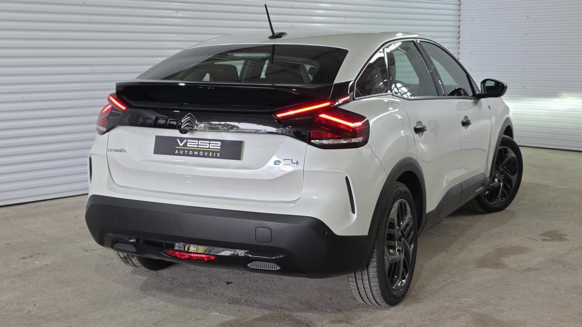 citroen-c4-2024-eletrico-0cc