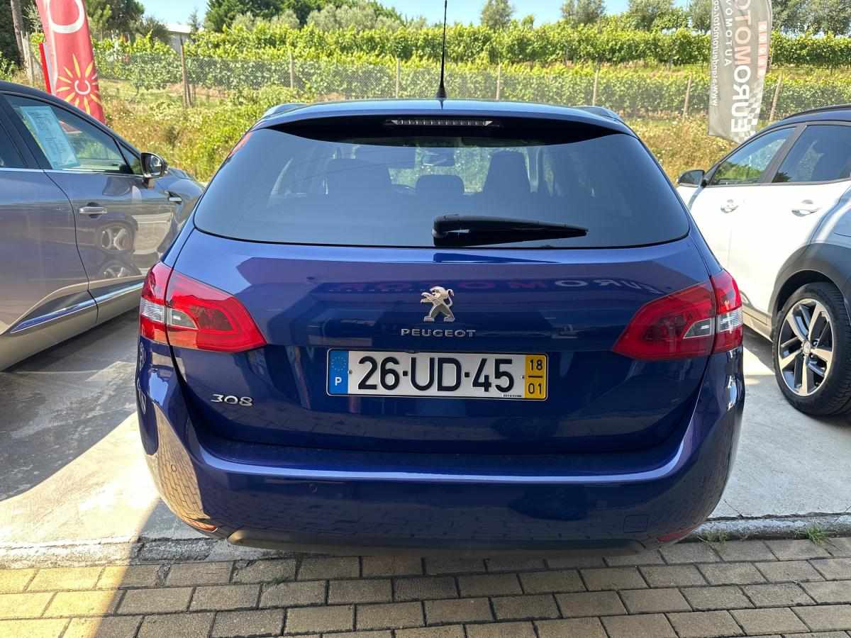 peugeot-308-sw-2018-diesel-1560cc