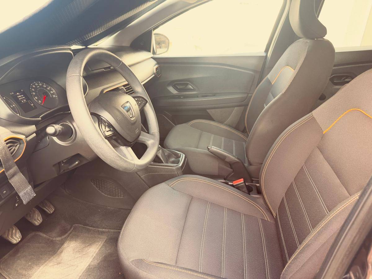 dacia-sandero-2022-gpl-999cc