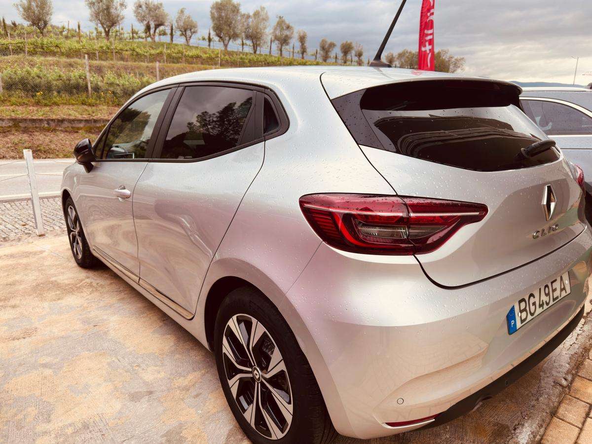renault-clio-2023-gpl-1000cc