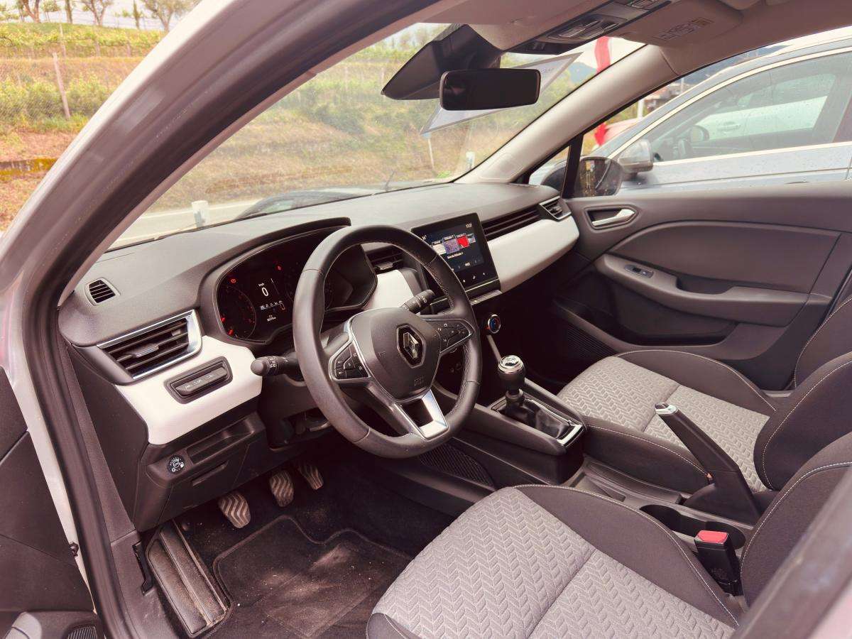 renault-clio-2023-gpl-1000cc