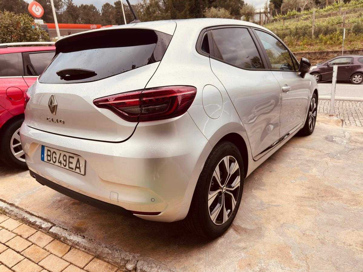 renault-clio-2023-gpl-1000cc