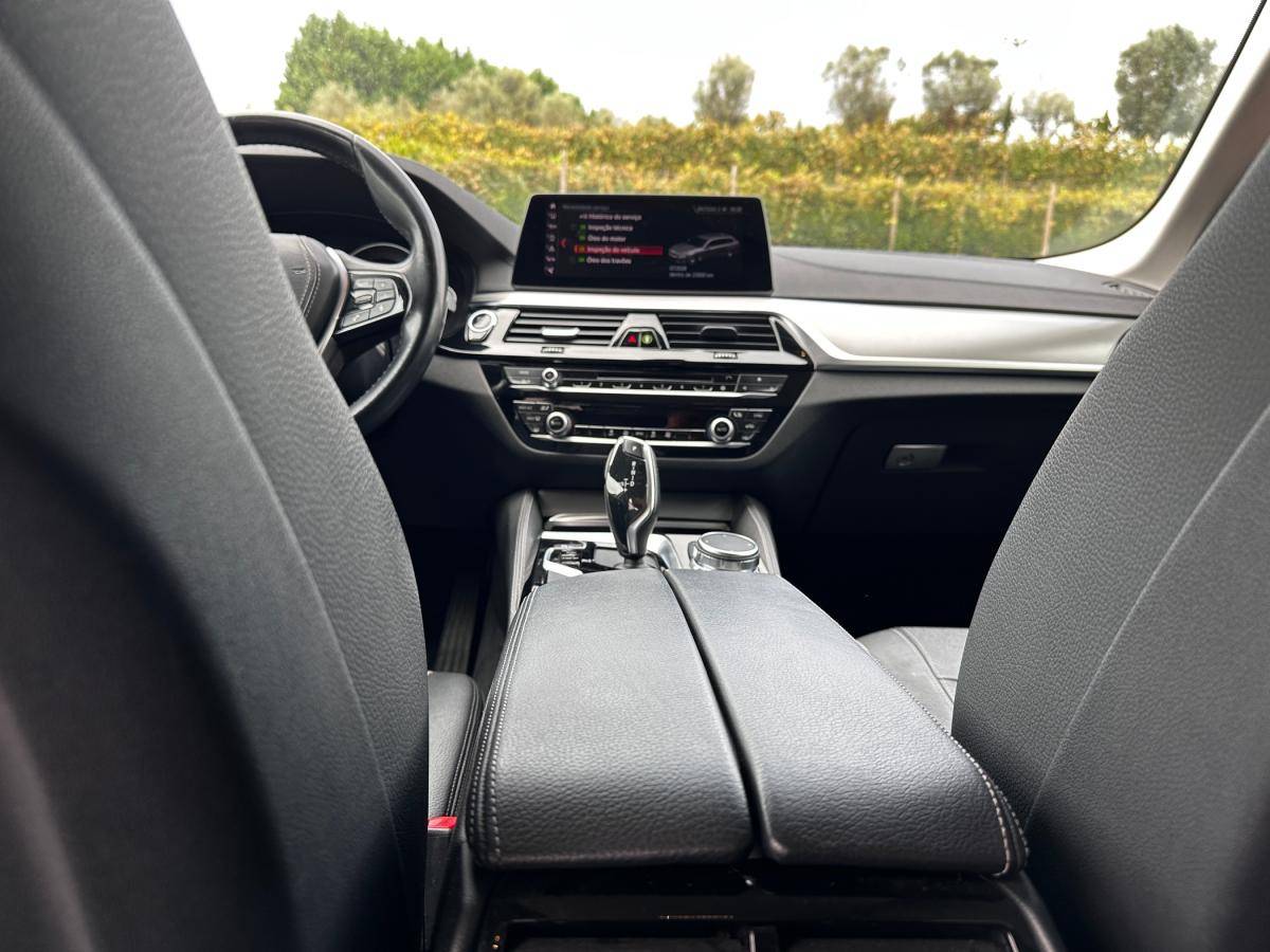 bmw-serie-5-2019-diesel-1995cc