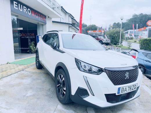 peugeot-2008-2023-gasolina-1199cc