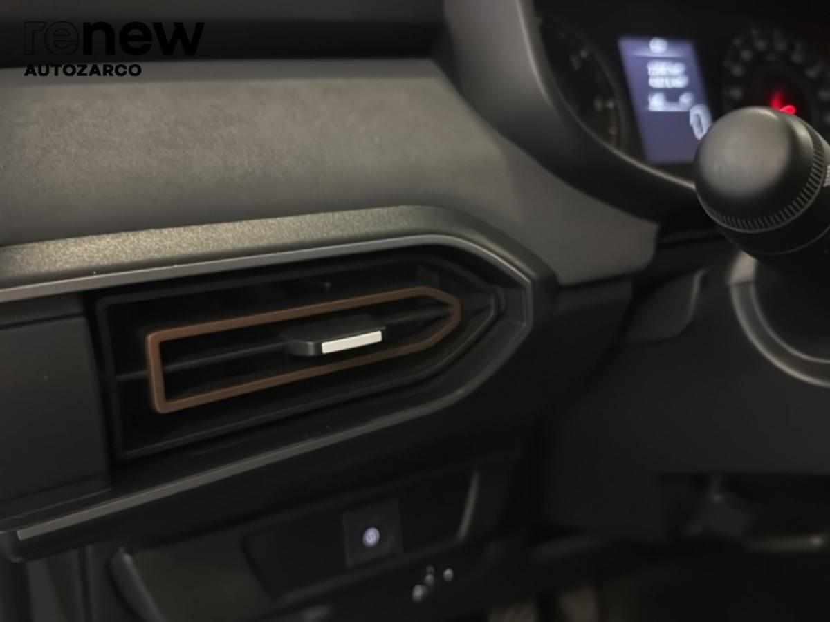 dacia-sandero-1-0-tce-2025-gasolina-999cc