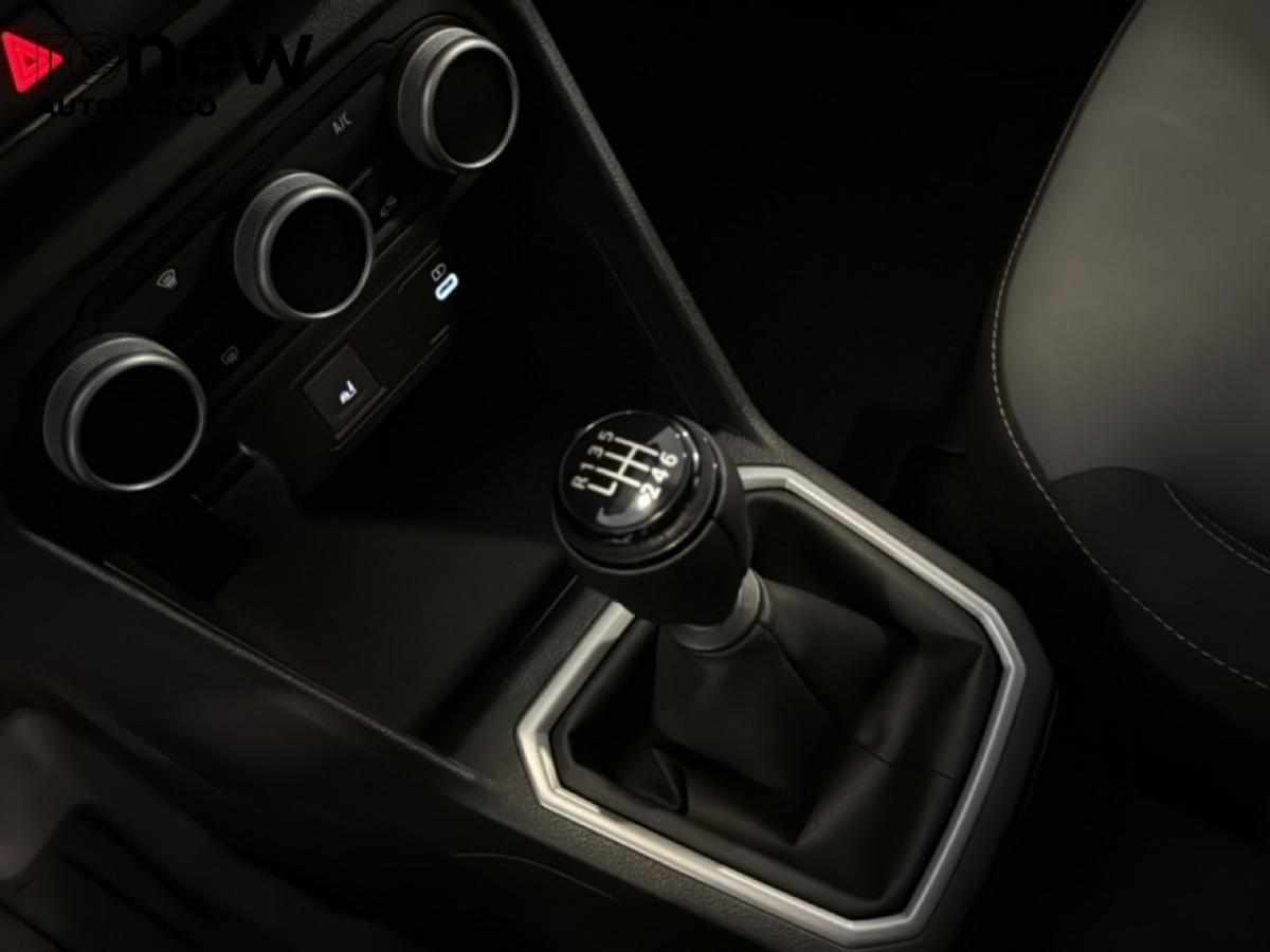 dacia-sandero-1-0-tce-2025-gasolina-999cc