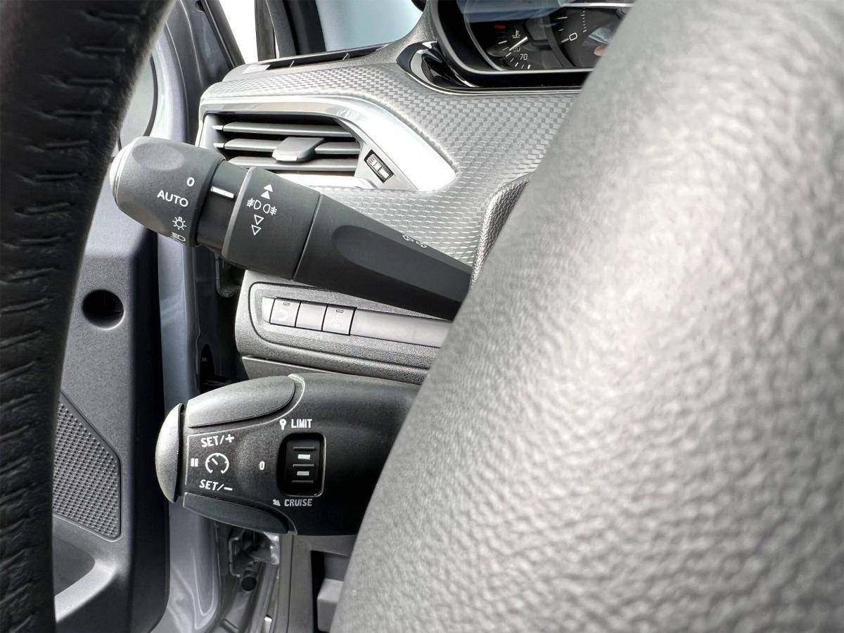 peugeot-2008-2019-diesel-1499cc