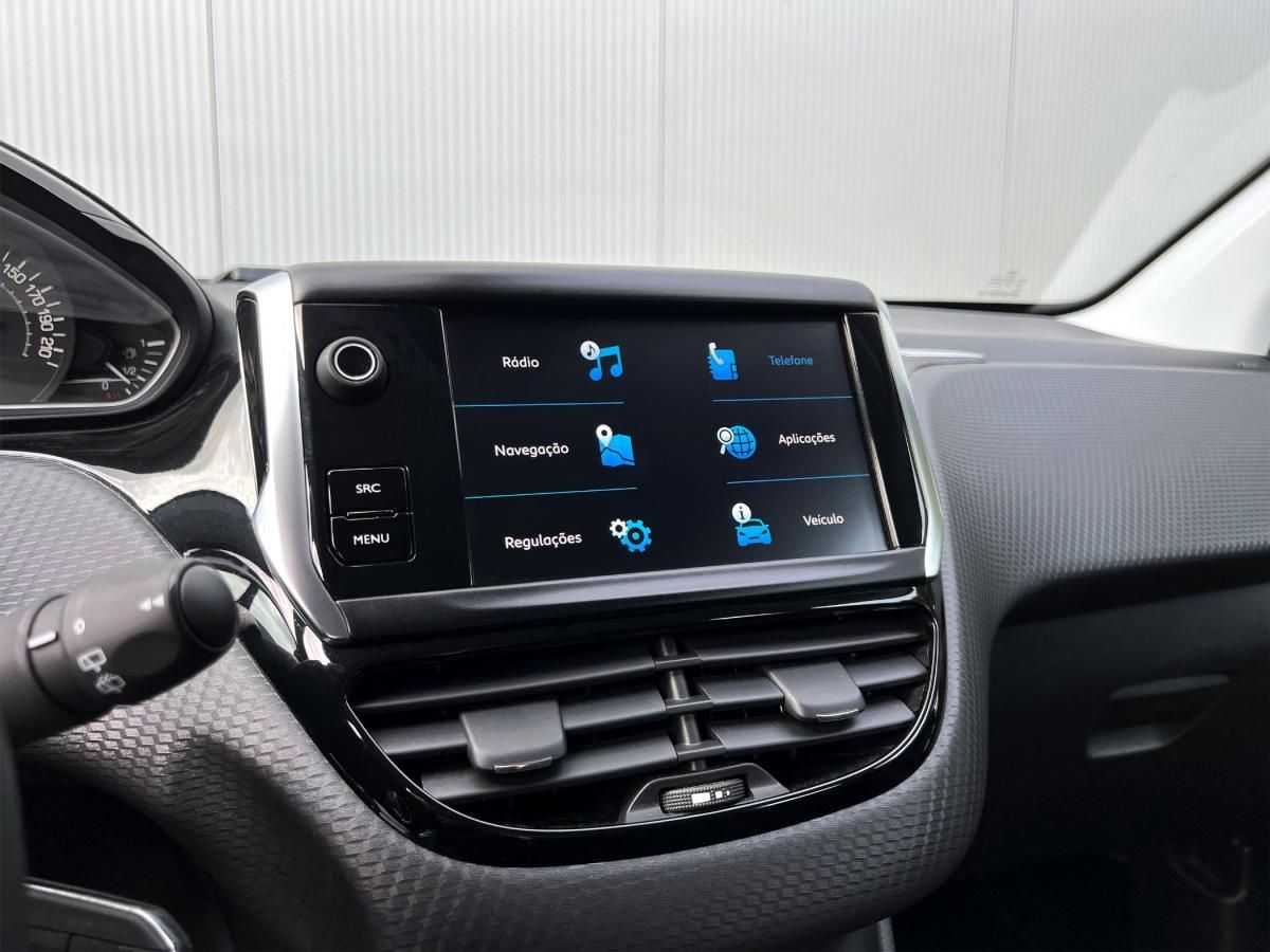 peugeot-2008-2019-diesel-1499cc