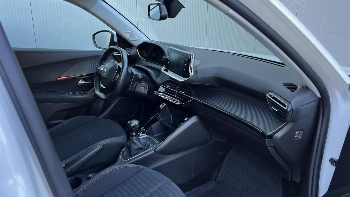 peugeot-2008-2021-diesel-1499cc