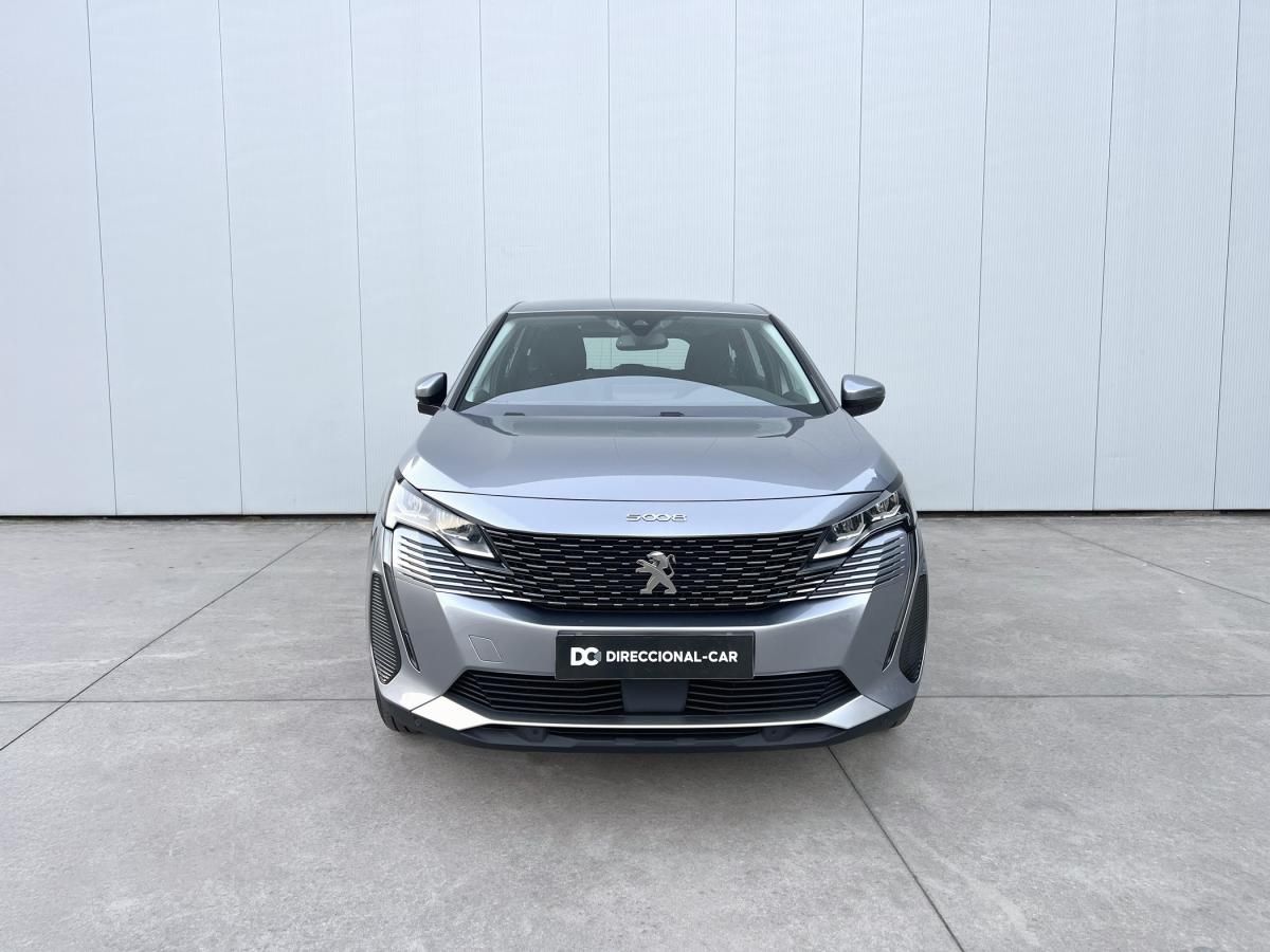 peugeot-5008-2021-gasolina-1199cc
