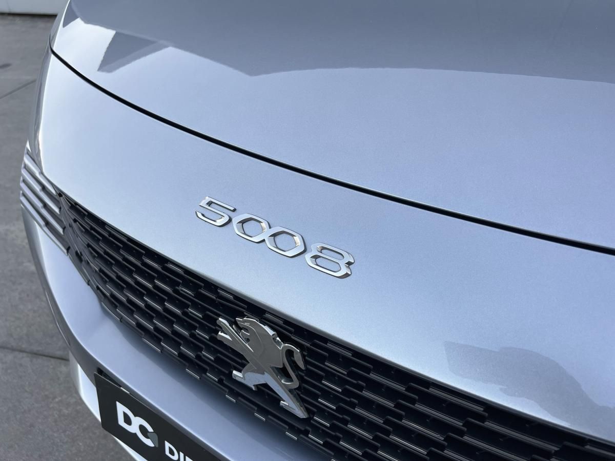 peugeot-5008-2021-gasolina-1199cc