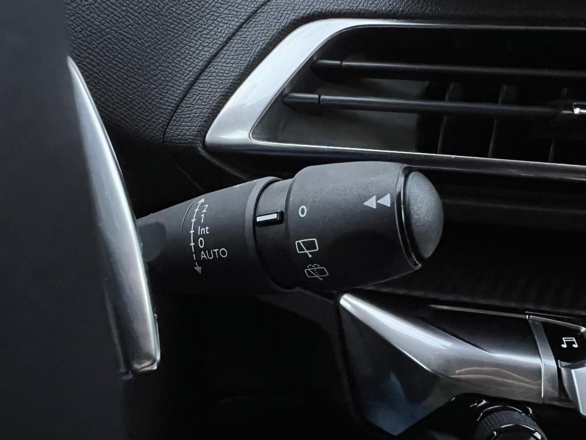 peugeot-5008-2021-gasolina-1199cc