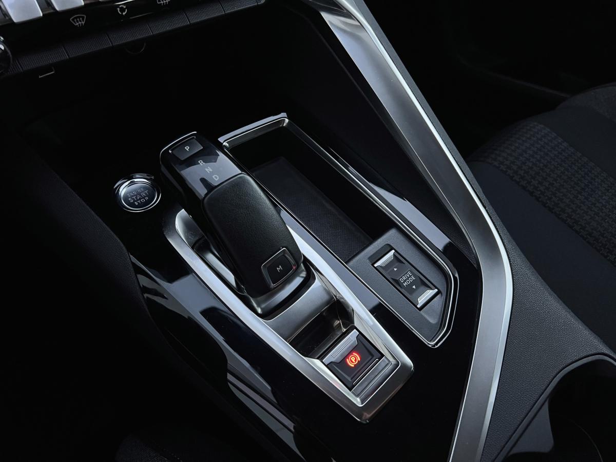 peugeot-5008-2021-gasolina-1199cc