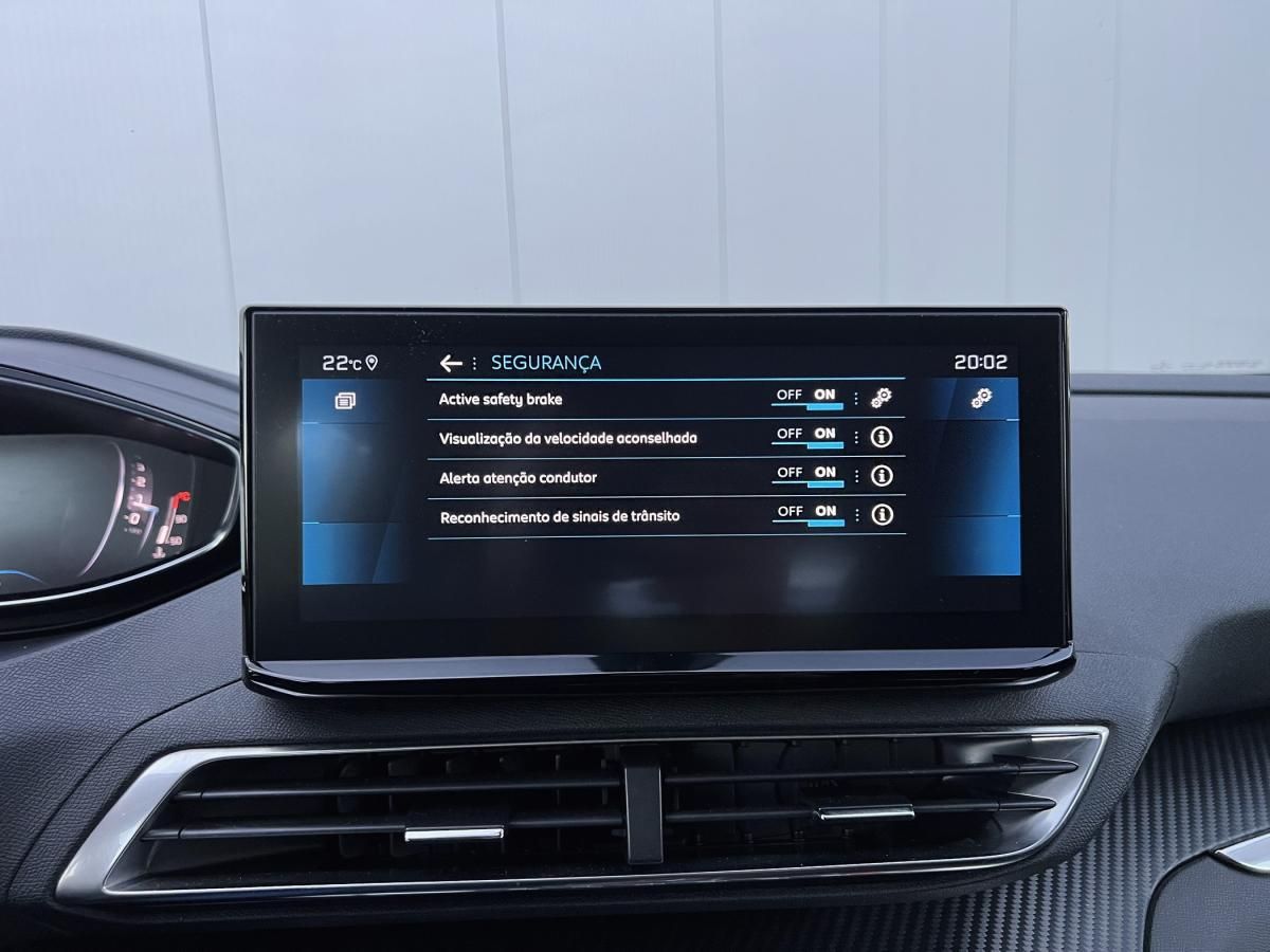 peugeot-5008-2021-gasolina-1199cc