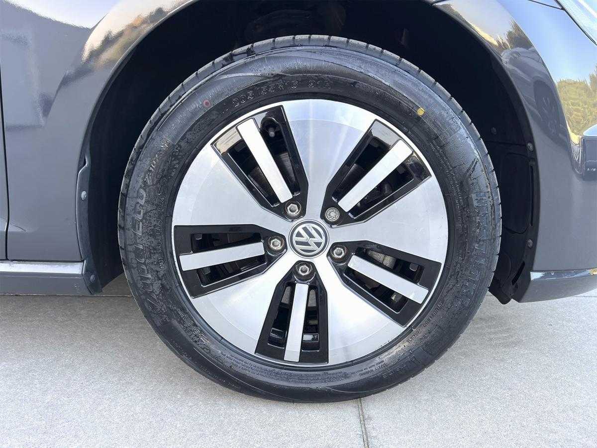 volkswagen-golf-2019-eletrico-500cc