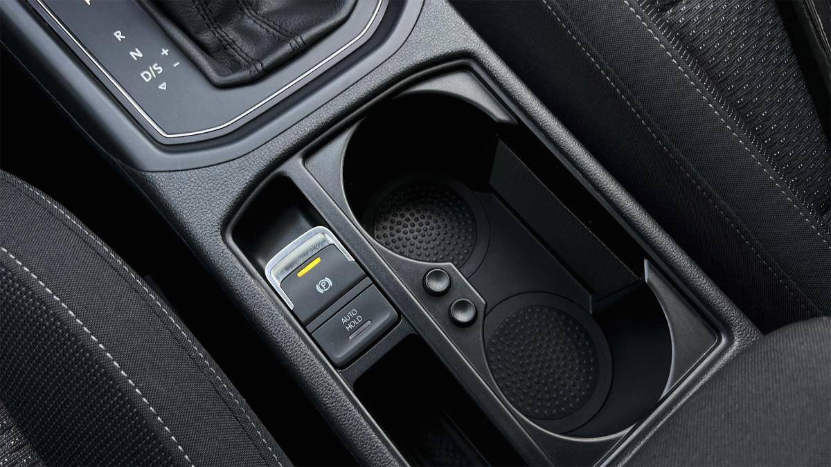 volkswagen-touran-2019-diesel-1598cc