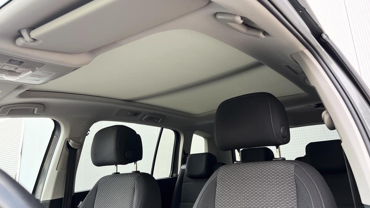 volkswagen-touran-2019-diesel-1598cc