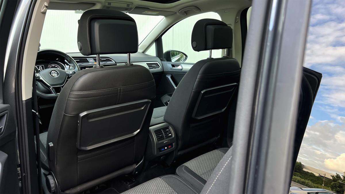 volkswagen-touran-2019-diesel-1598cc