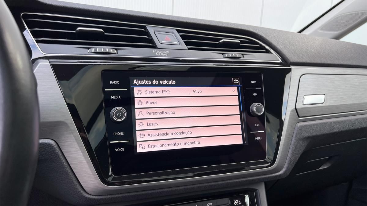 volkswagen-touran-2019-diesel-1598cc