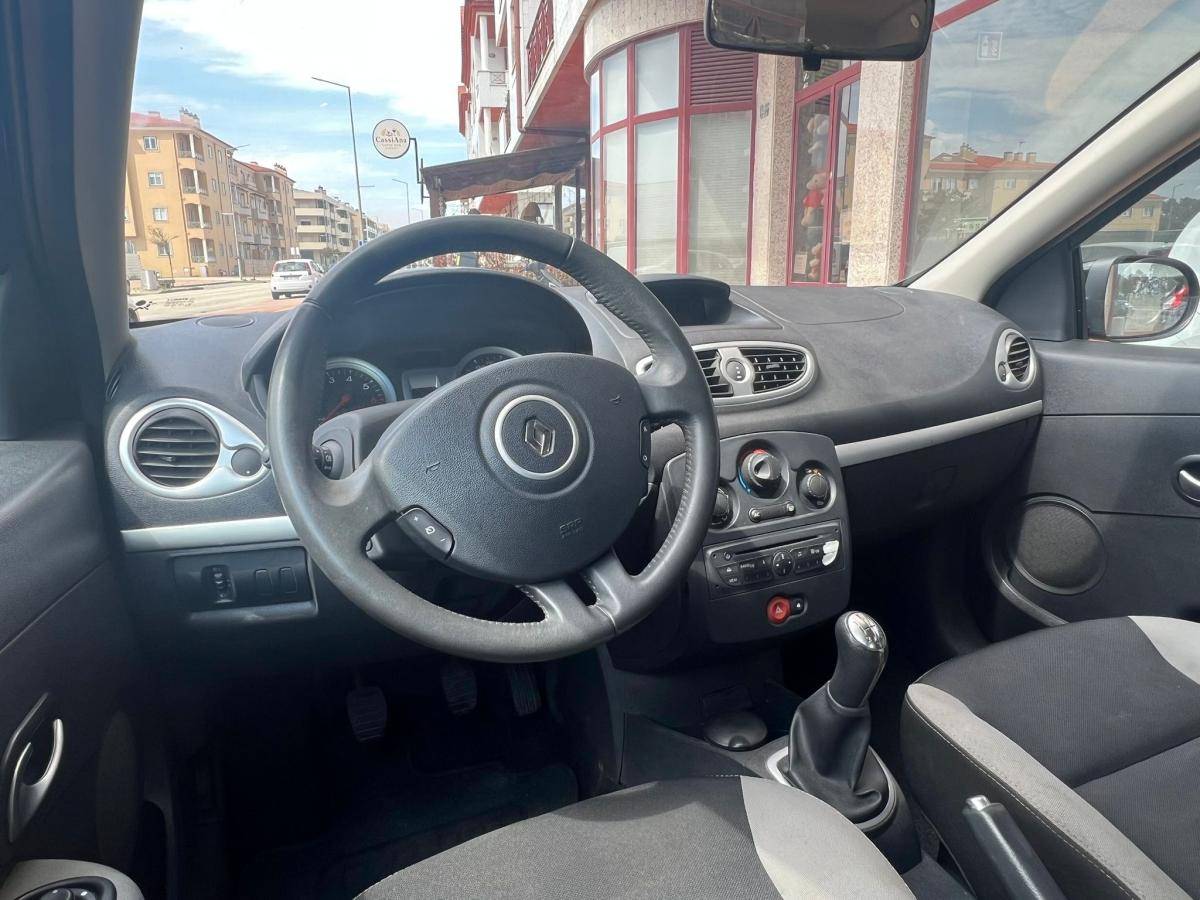 renault-clio-2012-gasolina-1149cc