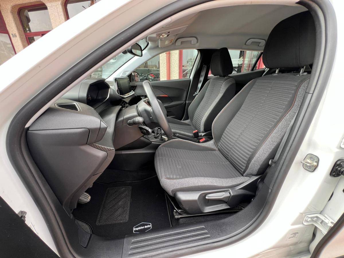 peugeot-2008-2022-gasolina-1199cc