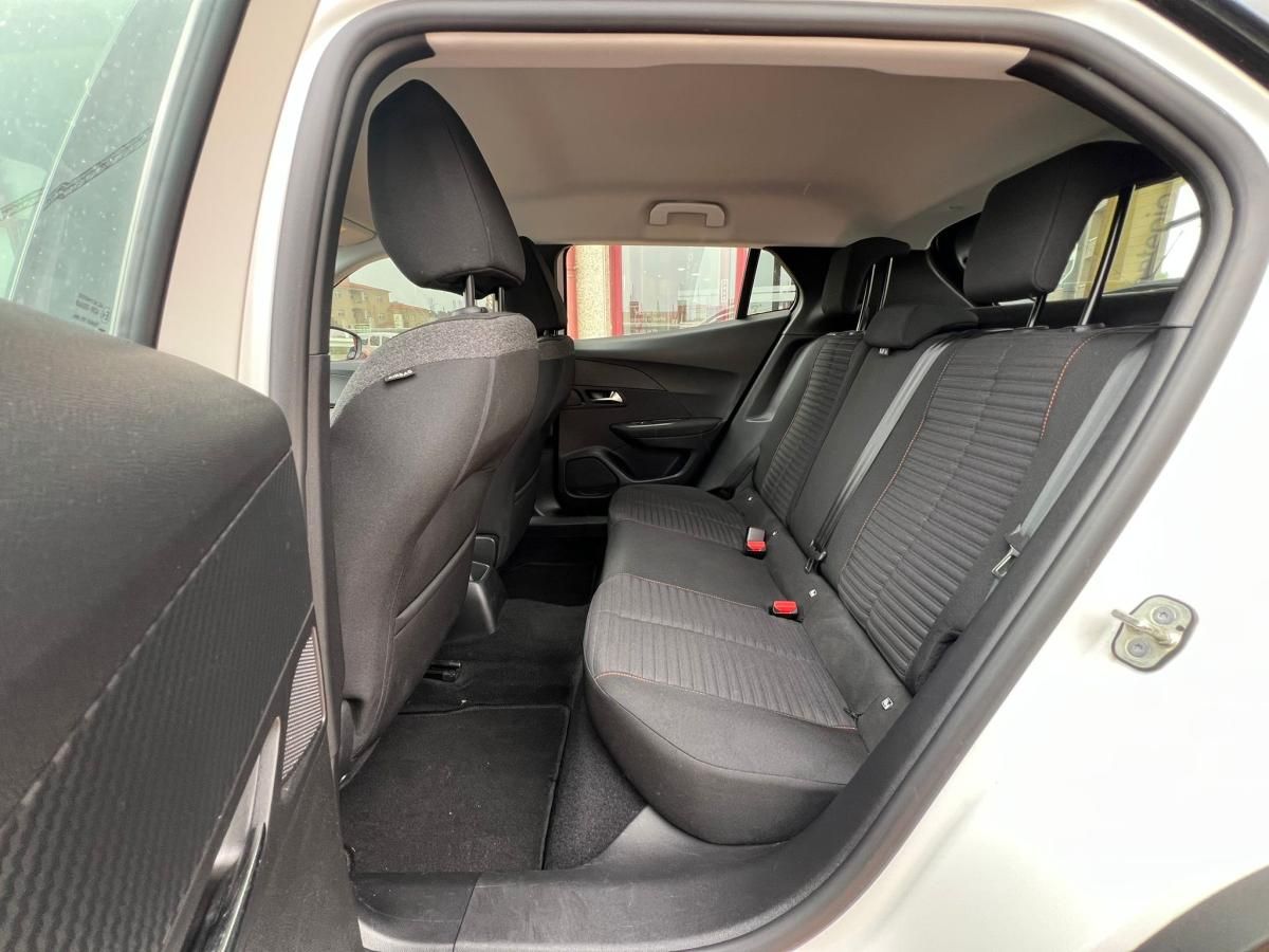 peugeot-2008-2022-gasolina-1199cc