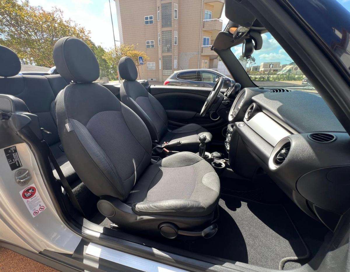 mini-cabrio-2011-diesel-1598cc