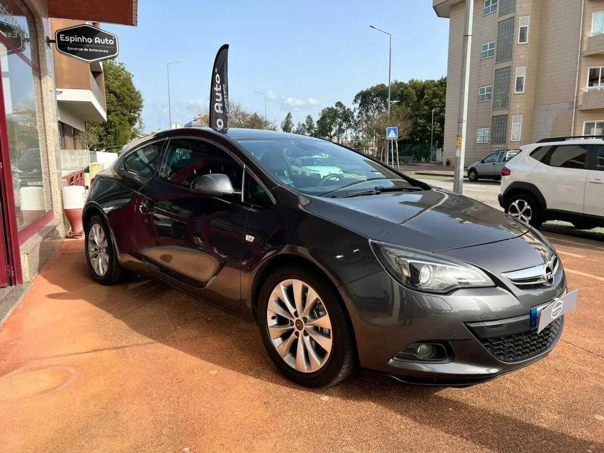 opel-astra-gtc-2012-diesel-1686cc