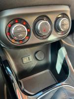 opel-adam-2015-gasolina-999cc