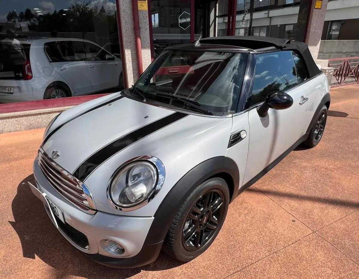 mini-cabrio-2011-diesel-1598cc