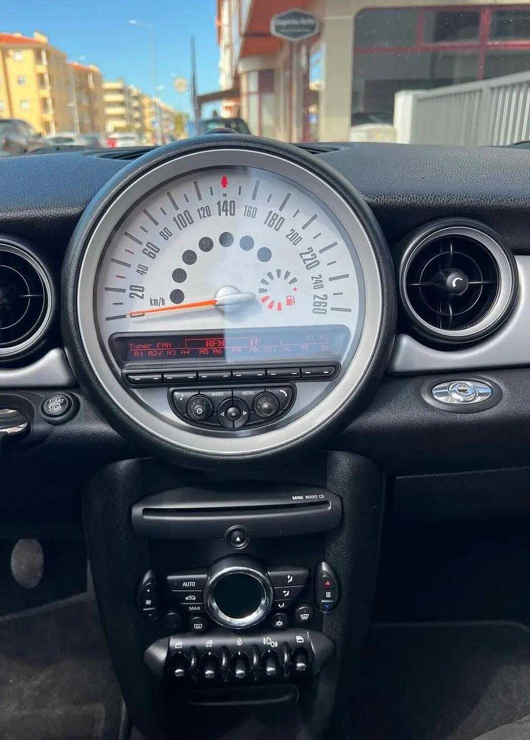 mini-cabrio-2011-diesel-1598cc
