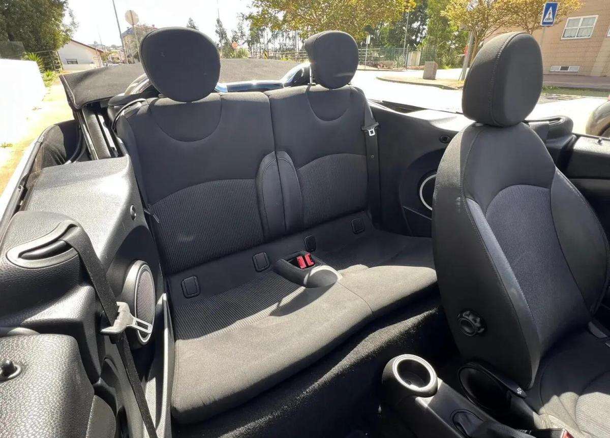 mini-cabrio-2011-diesel-1598cc