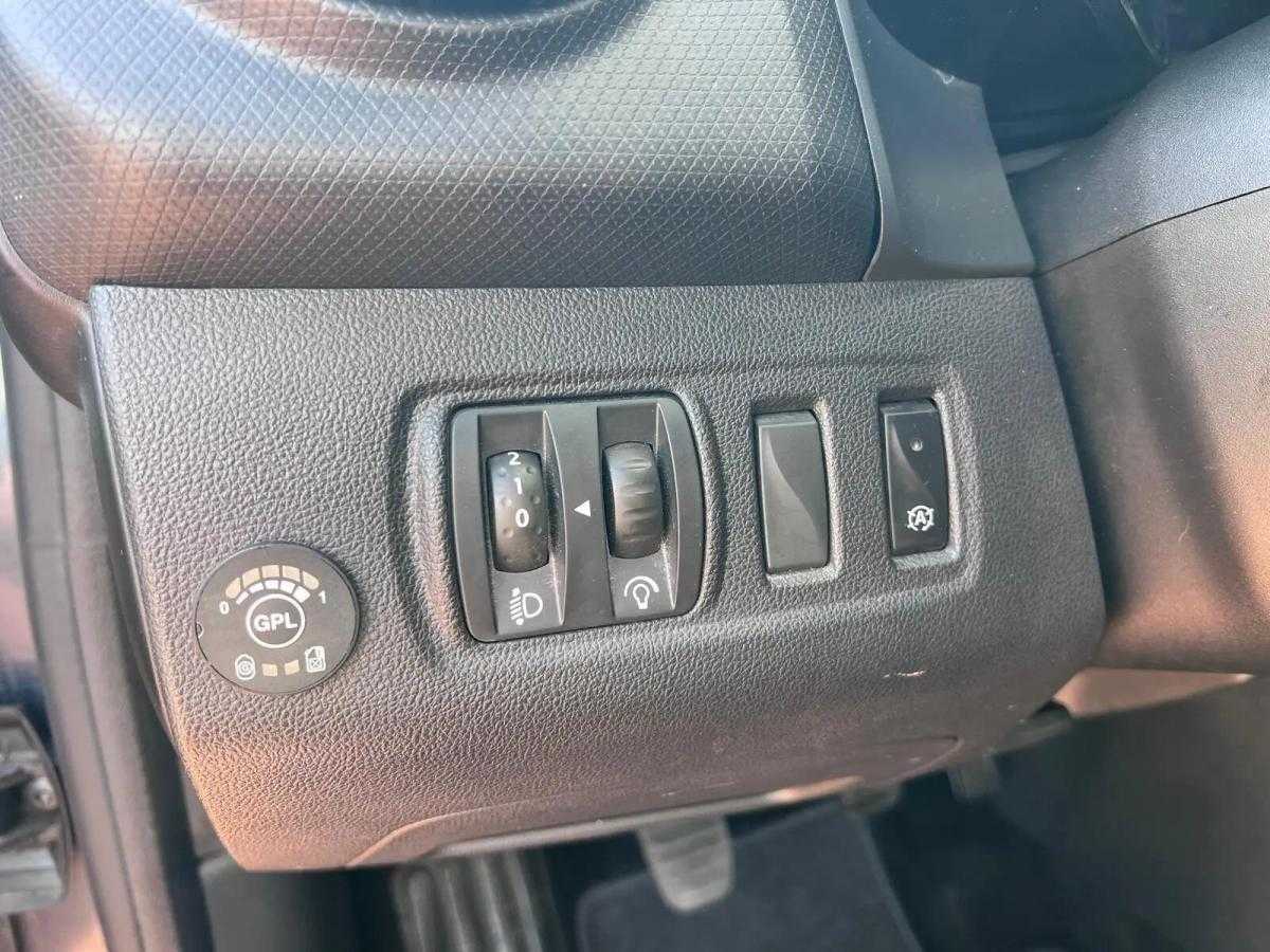 renault-clio-2019-gpl-900cc