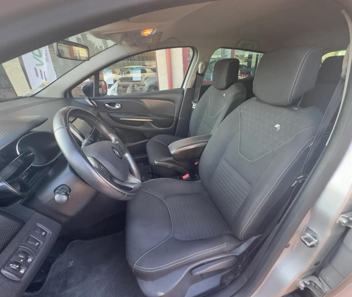 renault-clio-2016-gasolina-898cc