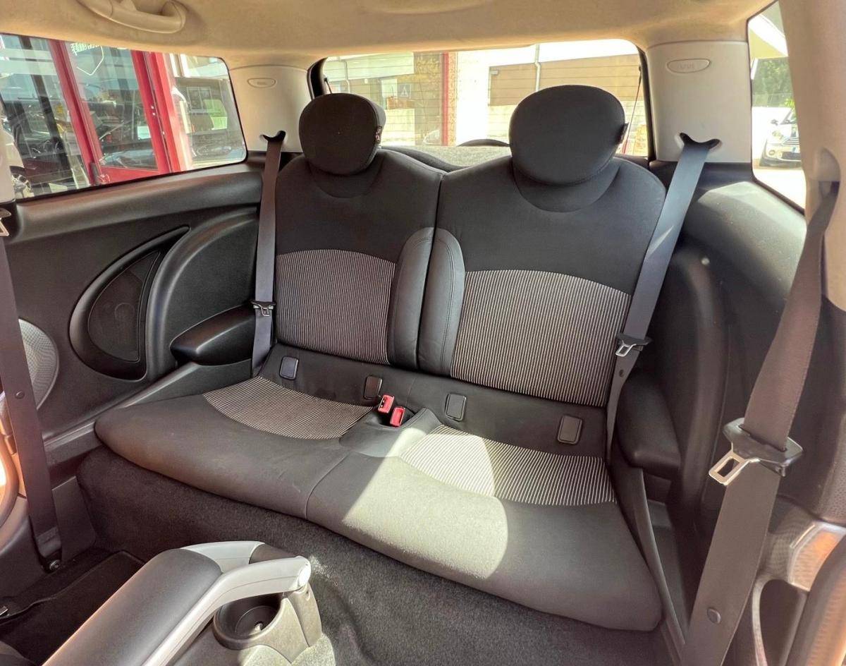 mini-cooper-2008-gasolina-1598cc