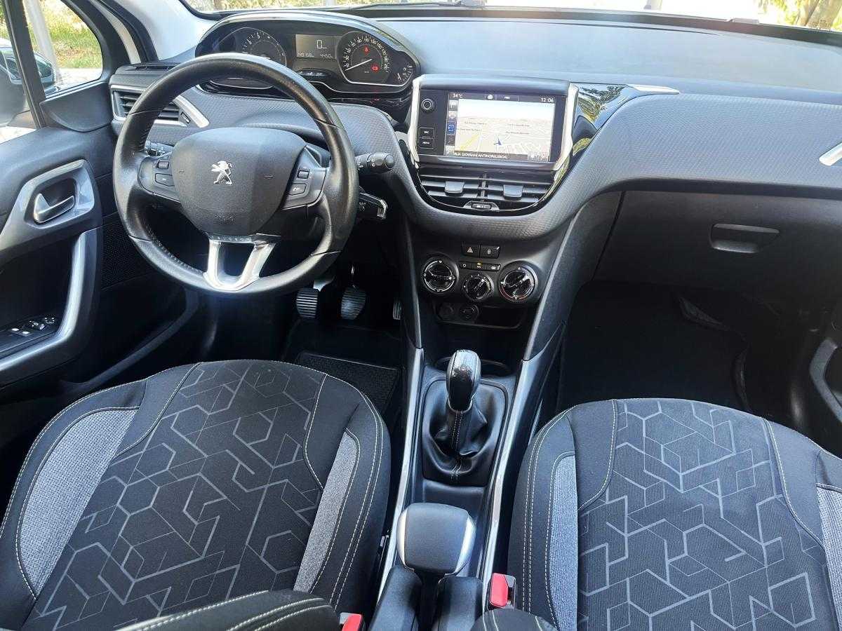 peugeot-2008-2016-gasolina-1199cc