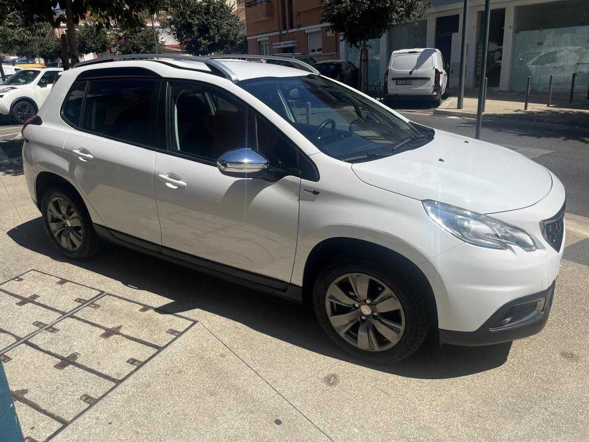 peugeot-2008-2016-gasolina-1199cc