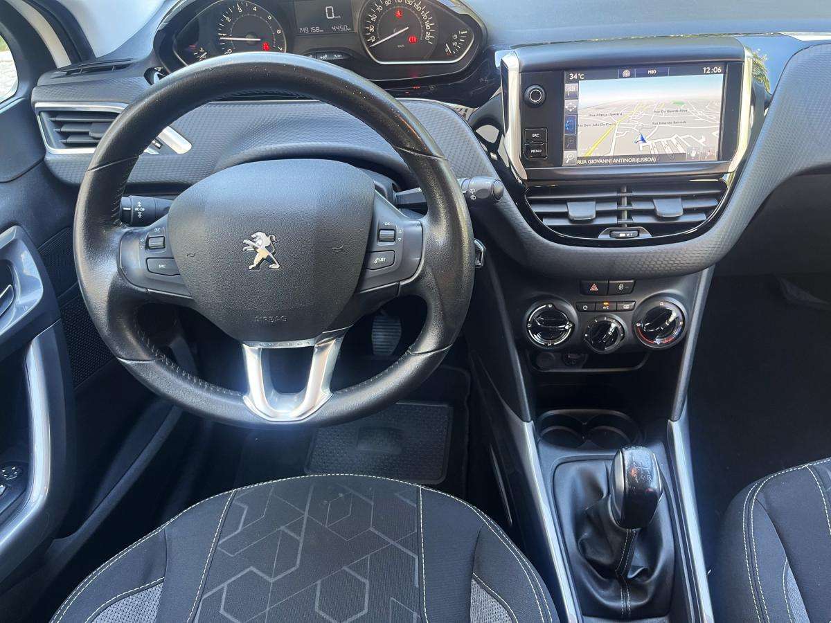 peugeot-2008-2016-gasolina-1199cc