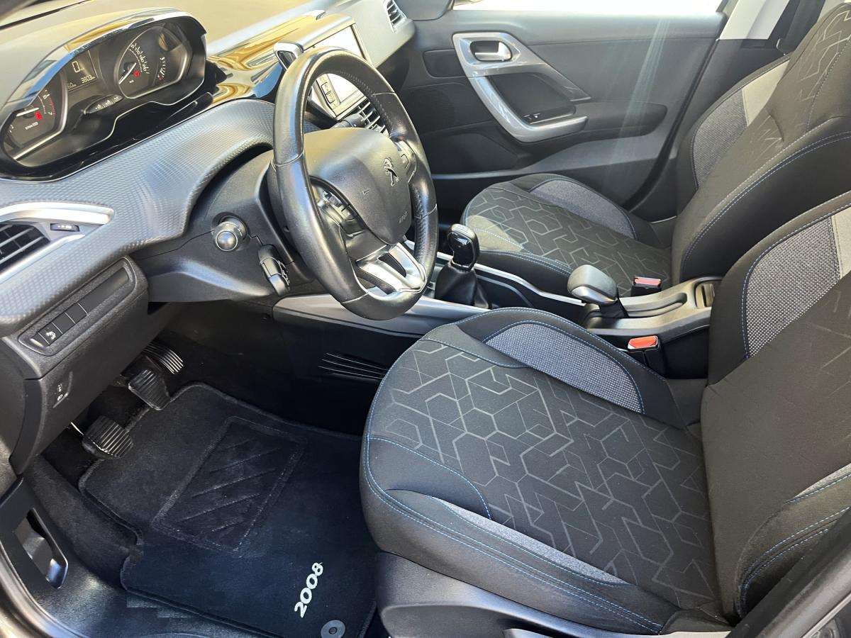 peugeot-2008-2018-gasolina-1199cc