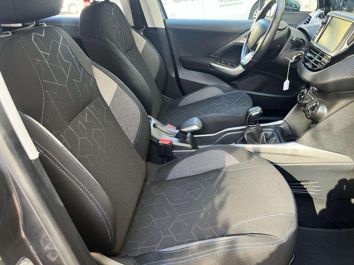 peugeot-2008-2018-gasolina-1199cc