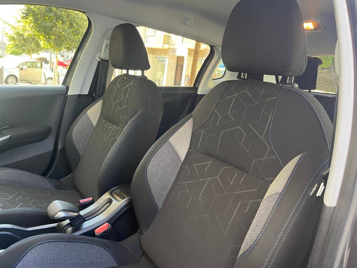 peugeot-2008-2018-gasolina-1199cc
