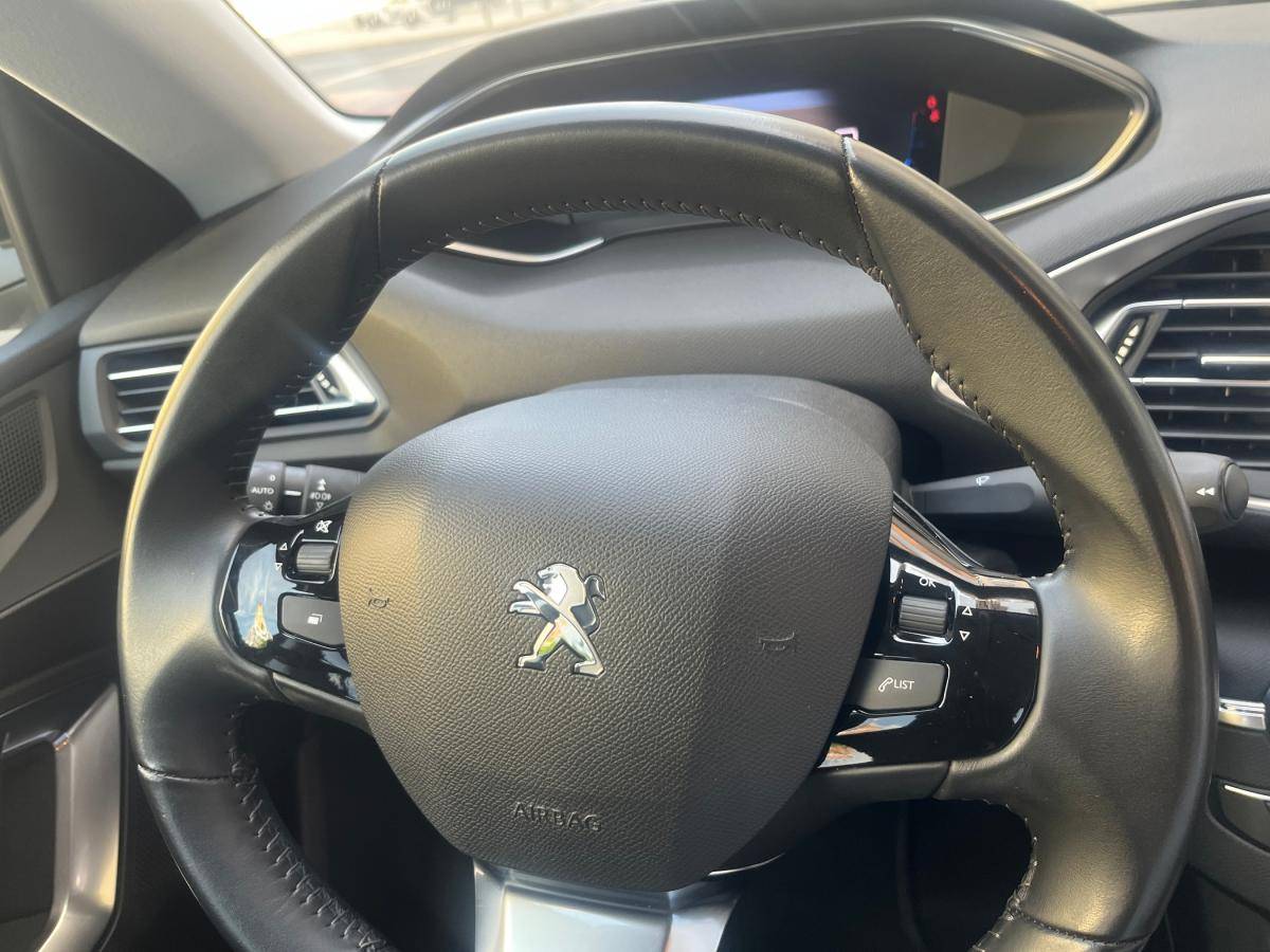 peugeot-308-sw-2020-diesel-1499cc