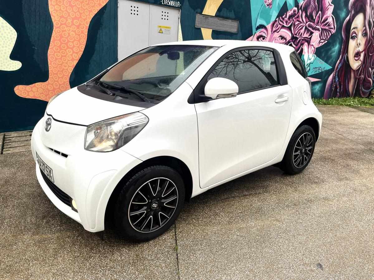 toyota-iq-2009-gasolina-998cc